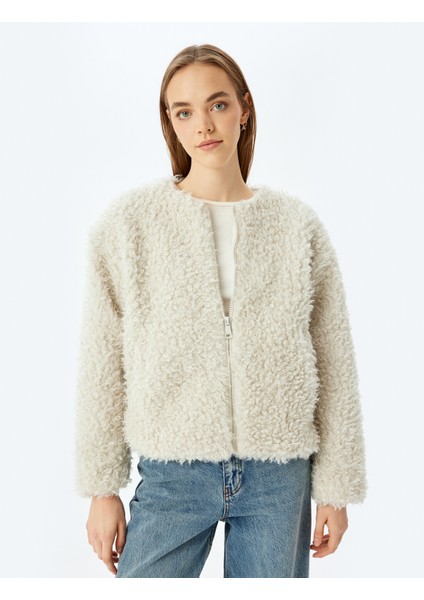 Bomber Yaka Fermuarlı Peluş Mont modelleri