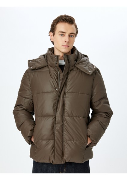 Slim Fit Kapşonlu Suni Deri Şişme Mont modelleri