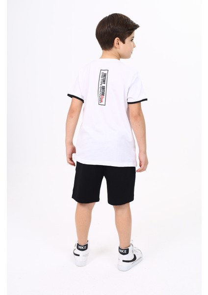 Erkek Çocuk Baskılı Şortlu Takım fırsatları