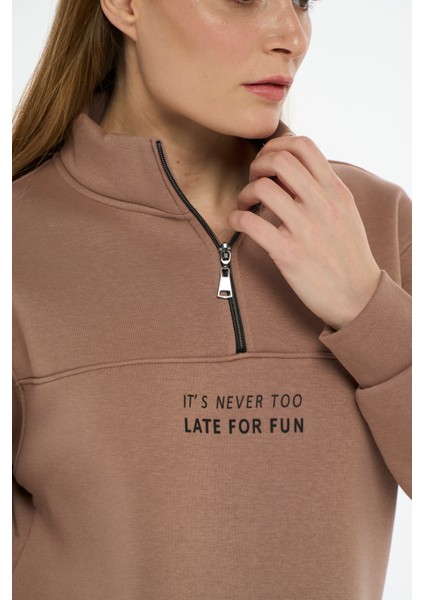 Kadın Pamuklu Içi Polarlı Yarım Fermuarlı Sweatshirt fırsatları