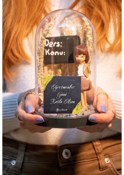 Fanus Teraryum Öğretmene Hediye