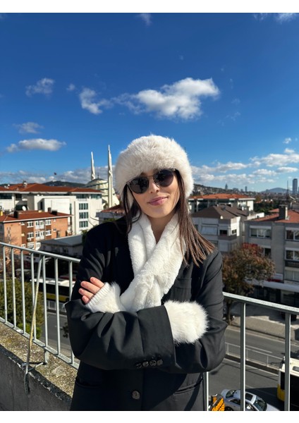 Luxury Moğol Kalpak Mıknatıslı Peluş Boyunluk Kürk Detaylı Yün Eldiven 3'li Set Takım