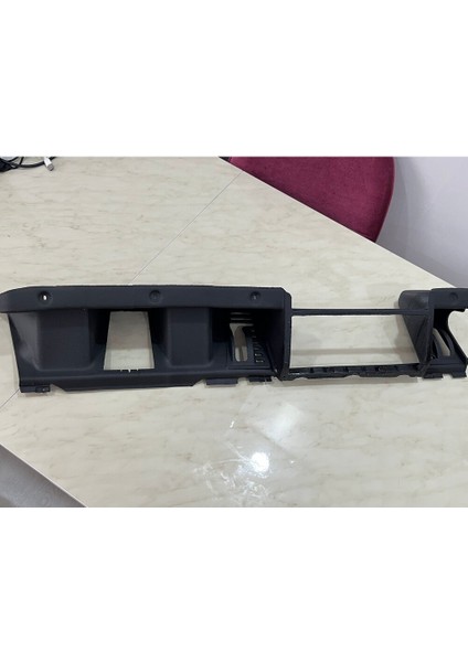 Land Rover Defender Torpido fırsatları