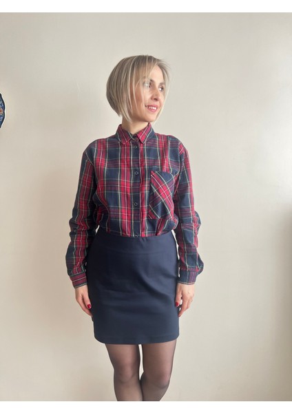 Lacivert Arkası Pileli Mini Etek fırsatları