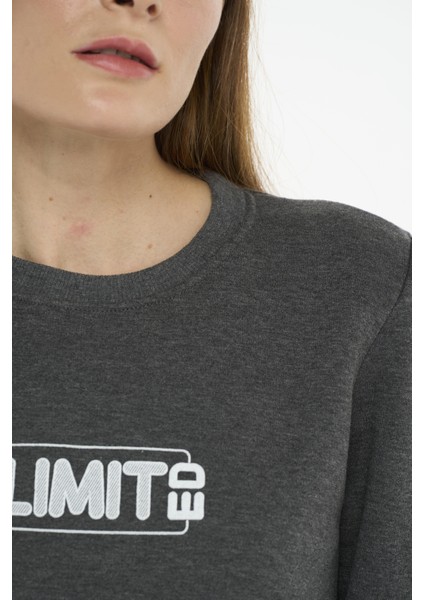 Kadın Pamuklu Içi Polarlı Bisiklet Yaka Sweatshirt fırsatları