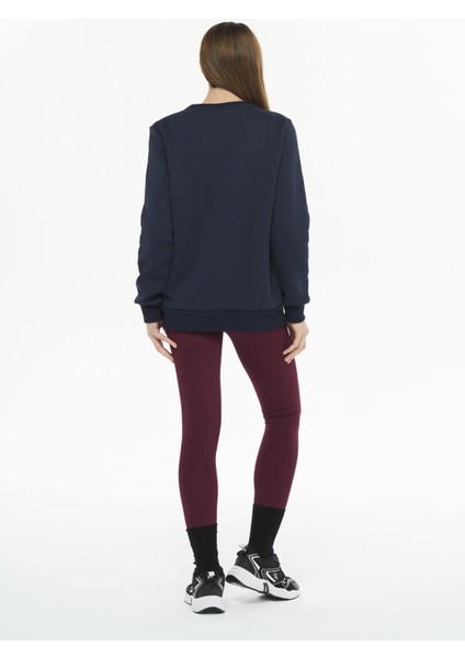 Kadın Pamuklu Içi Polarlı Bisiklet Yaka Sweatshirt fırsatları