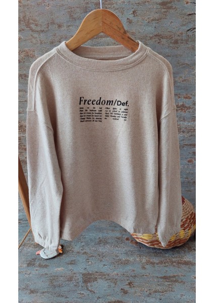 Ekru Renk, Slogan Baskılı, Çocuk Yumoş Kazak