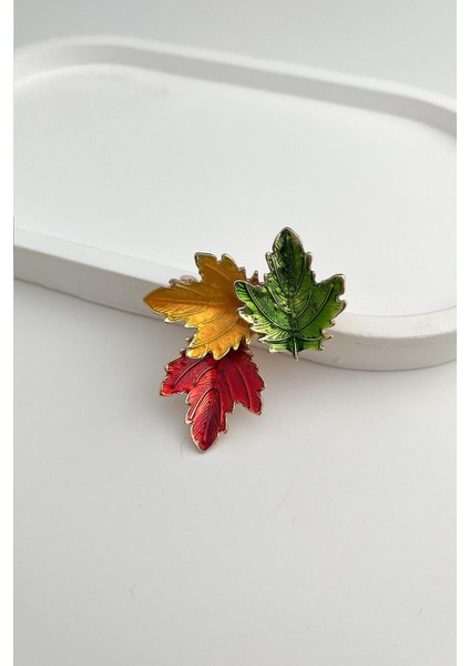 Üç Renk Yaprak Broş (5cm)