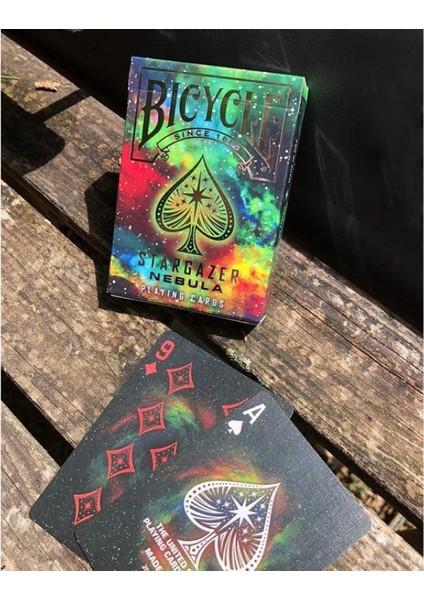 Stargazer Nebula Oyun Kartları fırsatları