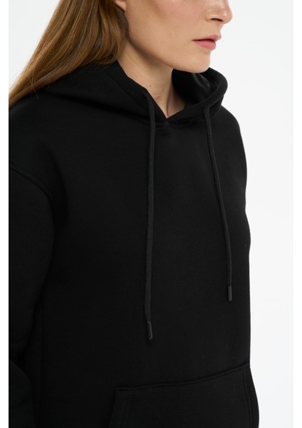 Kadın Pamuklu Içi Polarlı Kapüşonlu Siyah Sweatshirt fırsatları