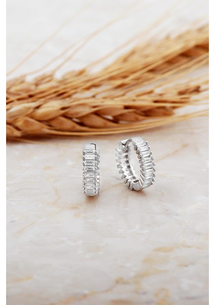 13 mm Baget Taşlı Küçük Boy Rodyumlu Gümüş Halka Küpe 7126 fiyatları