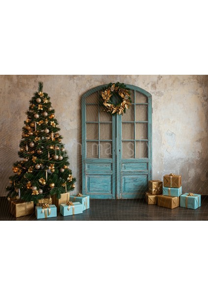 Rustik Noel: Nostaljik Kapı ve Çam Ağacı Arka Planı 200X150CM Stüdyo Fonu