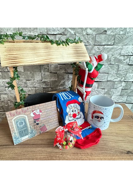 Kişiye Özel Tasarım Seçenekli Yılbaşı Hediye Sepeti Model-12 Ahşap Noel Baba Oyuncaklı, LED Işıklı modelleri