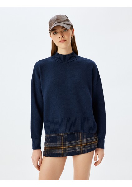 Yarım Balıkçı Yaka Uzun Kollu Basic Triko Kazak modelleri