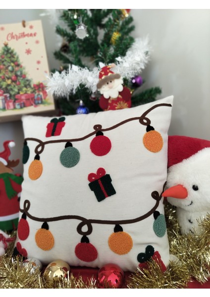 Yılbaşına Özel Tasarlanmış Punch Işlemeli Kırlentler, Rengarenk, Merry Christmas, Zarif ve Şık Yılbaşı Dekoru (43 x 43 cm ), Konforlu ve Dayanıklı Kumaş, Ev ve Ofis Için Ideal Hediye fiyatları