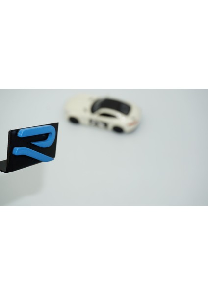Volkswagen R Line Yeni Nesil Ön Panjur Mavi Logo Arma