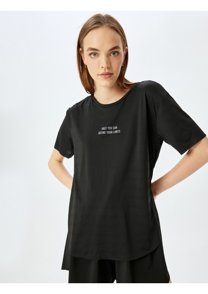 Slogan Baskılı Bisiklet Yaka Spor T-Shirt fiyatları