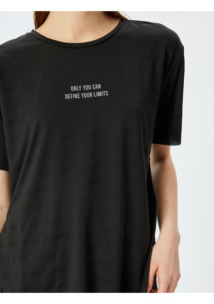 Slogan Baskılı Bisiklet Yaka Spor T-Shirt indirimleri