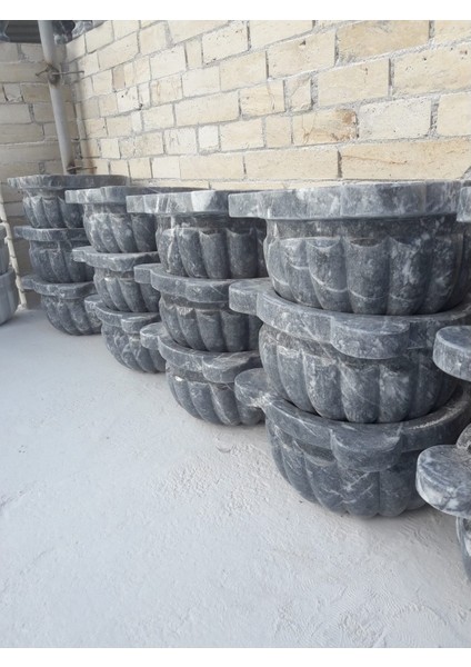 Bursa Siyahı Kavundilimli Hamam Kurnası