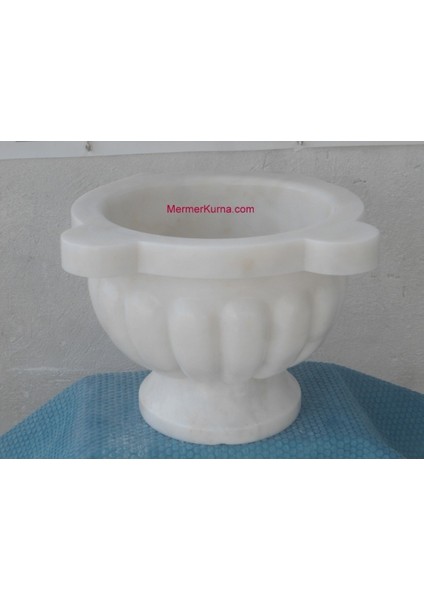 Ayaklı Afyon Beyaz Kavundilimli Hamam Kurnası