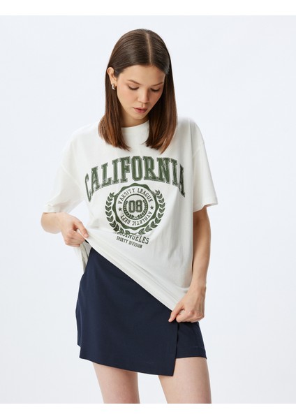 Oversize Kolej Baskılı Bisiklet Yaka Kısa Kollu Pamuklu T-Shirt