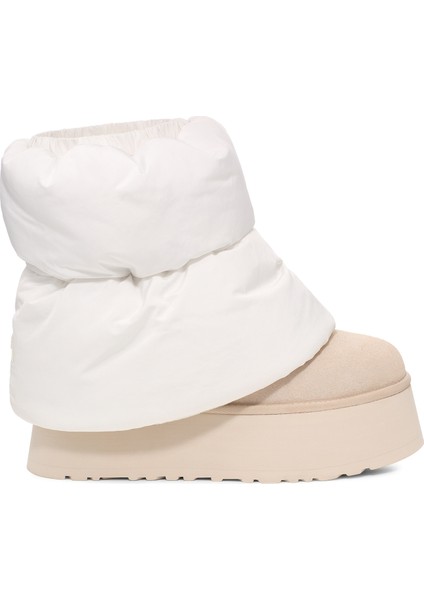 Beyaz Kadın Bot 1158275