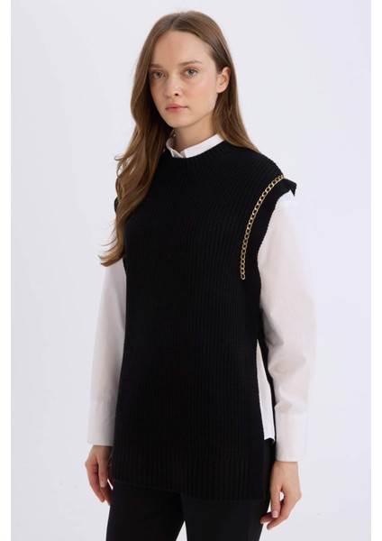 Yarım Balıkçı Yaka Basic Düz Yan Yırtmaçlı Triko Süveter D5022AX24AU