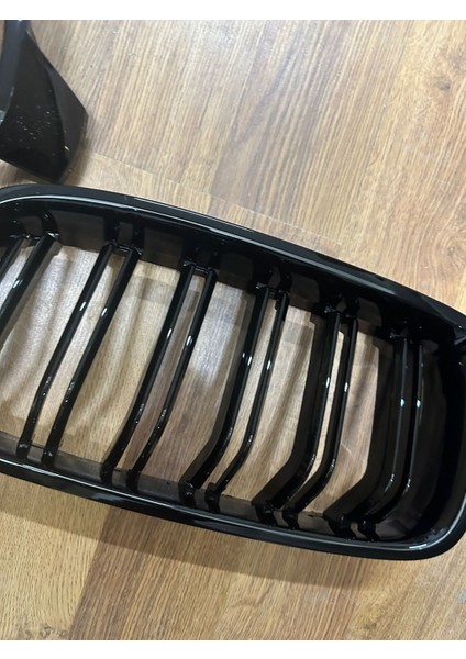 Bmw F30 Parlak Siyah Panjur Set fiyatları