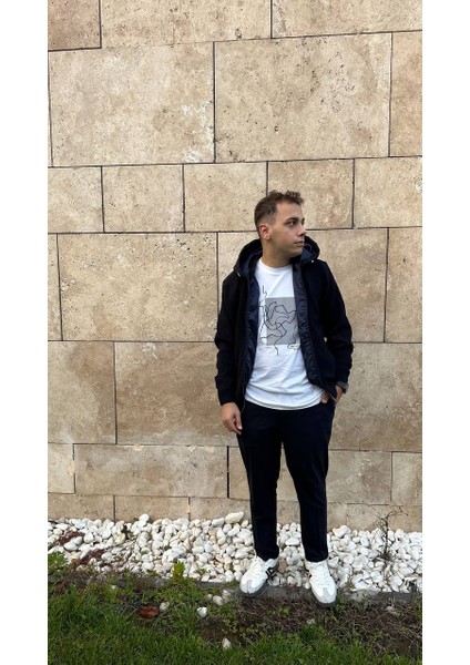 Erkek Triko Kombinli Garni Kapitone Kapüşonlu Mont