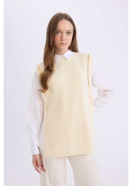 Yarım Balıkçı Yaka Basic Düz Yan Yırtmaçlı Triko Süveter D5022AX24AU indirimleri