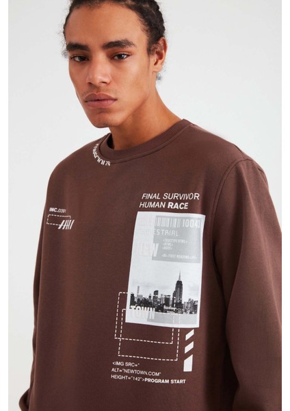 Ffomo Erkek Çok Pozisyonlu Baskılı Büyük Süs Etiketli Içi Polarlı Kiremit Rengi Sweatshirt fiyatları