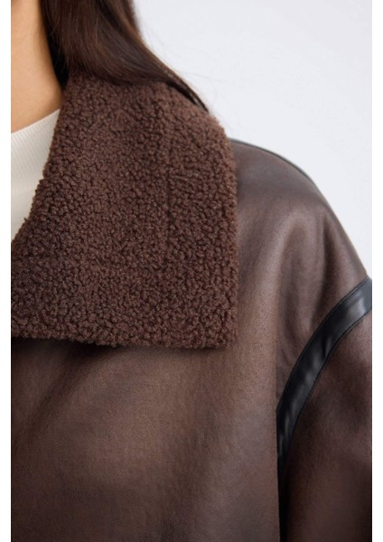 Relax Fit Polo Yaka Mont Düğmeli Cepli Mevsimlik Pelüş Astarlı D3994AX24WN indirimleri