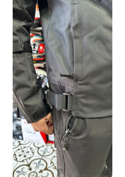 Sepang 4 Mevsim Su Geçirmez, Aşınmaya Dayanıklı Polyester Motosiklet Montu – Sürüş ve Günlük Kullanıma Uygun fırsatları
