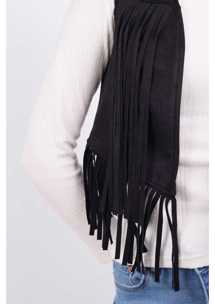 5019 Püskül Detay Yelek Siyah fırsatları