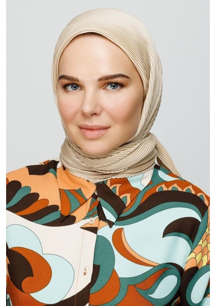 Kum Taşı Pilise Eşarp