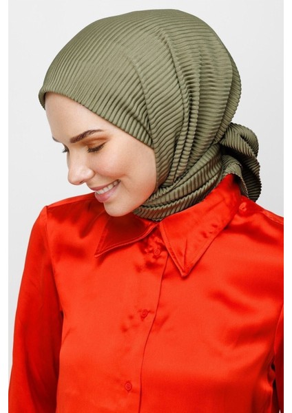 Soft Yeşil Pilise Eşarp