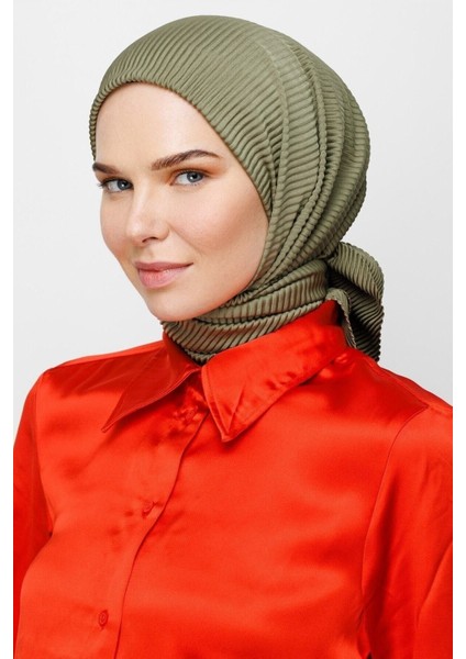Soft Yeşil Pilise Eşarp