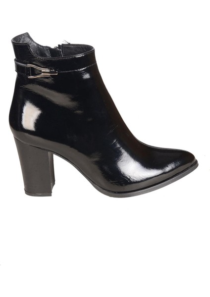 2355801K Kadın Deri Klasik Bot modelleri