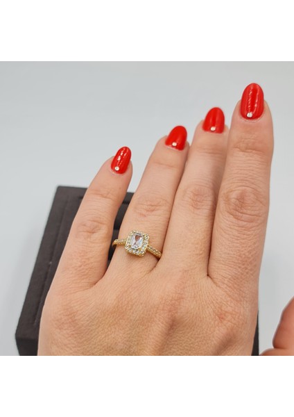 Gold Şık Baget Taşlı Ayarlanabilir Tektaş Yüzük modelleri