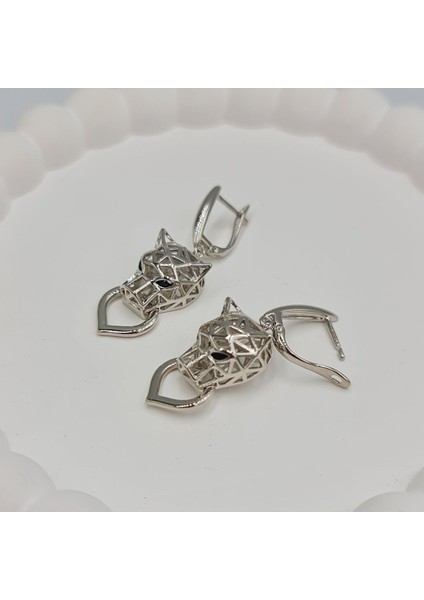 Beyaz Altın Renginde Unısex Çelik Puma Küpe fiyatları