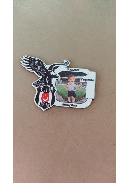1 Yaş Bjk Ahşap Mdf Magnet – Kişiye Özel 10 cm Doğum Günü Hatırası Fotoğraflı Magnet 10 Adet