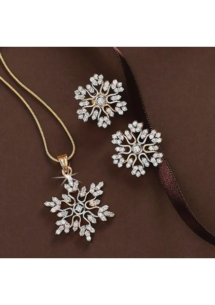 Gold Taş Detaylı Zarif Kar Tanesi Kolye Küpe Set modelleri