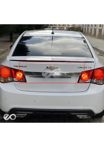 Chevrolet Cruze Sedan Krom Bagaj Çıtası 2009 Ve Üzeri Uyumlu Paslanmaz Çelik