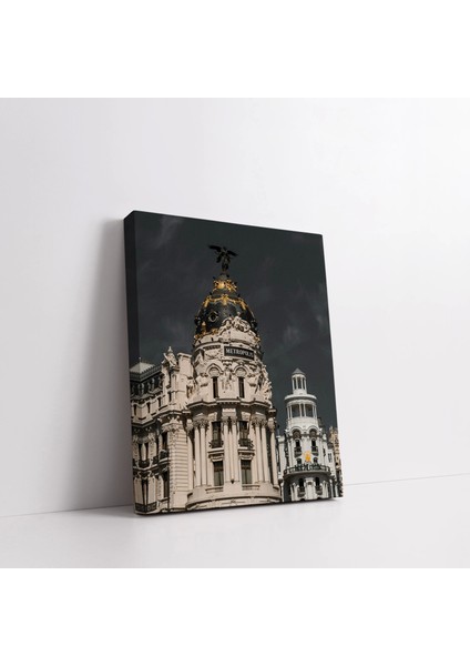 Şehir Tacı Kanvas Tablo modelleri