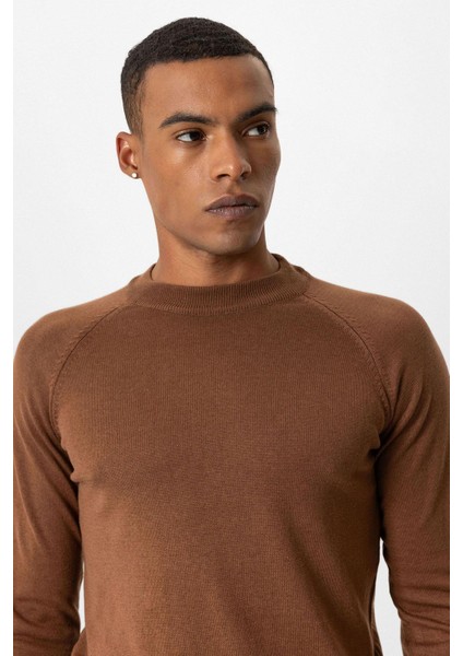 Kahve Bisiklet Yaka Slim Fit Triko Kazak fırsatları