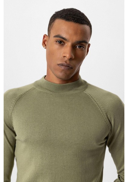 Açık Haki Yarım Boğazlı Erkek Triko fırsatları