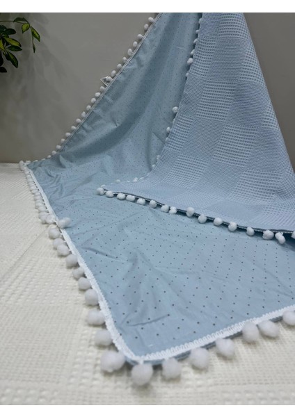Poplin Kumaş ve Ponponlu Alt Açma , Yastık ve Battaniye 3'lü Set