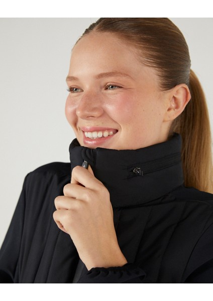 W Outerwear Padded Jacket Kadın Siyah Mont S242063-001 fırsatları