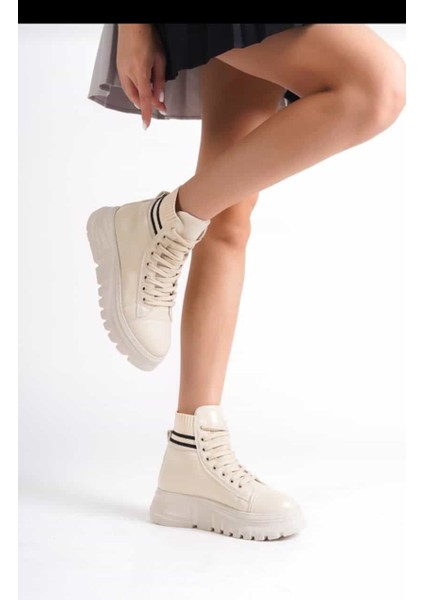 Triko Boğazlı Kalın Taban Kadın Bot modelleri