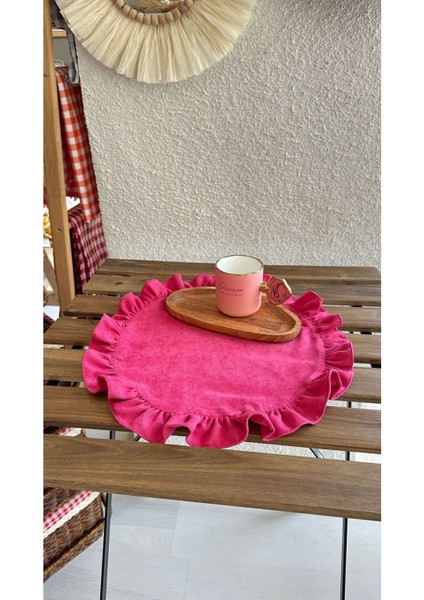 Fuşya Pembe Yuvarlak Fırfırlı Küçük Dekoratif Örtü Sunum Örtüsü fırsatları